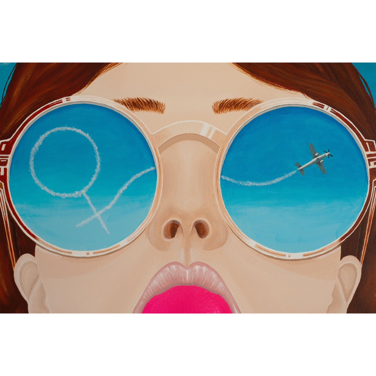 Detail von der Brille des Kunstwerks "The Sky Within". In der Brille spiegelt sich ein Flugzeug, welches am Himmel mit Kondensstreifen das Zeichen für Weiblichkeit in den Himmel malt.